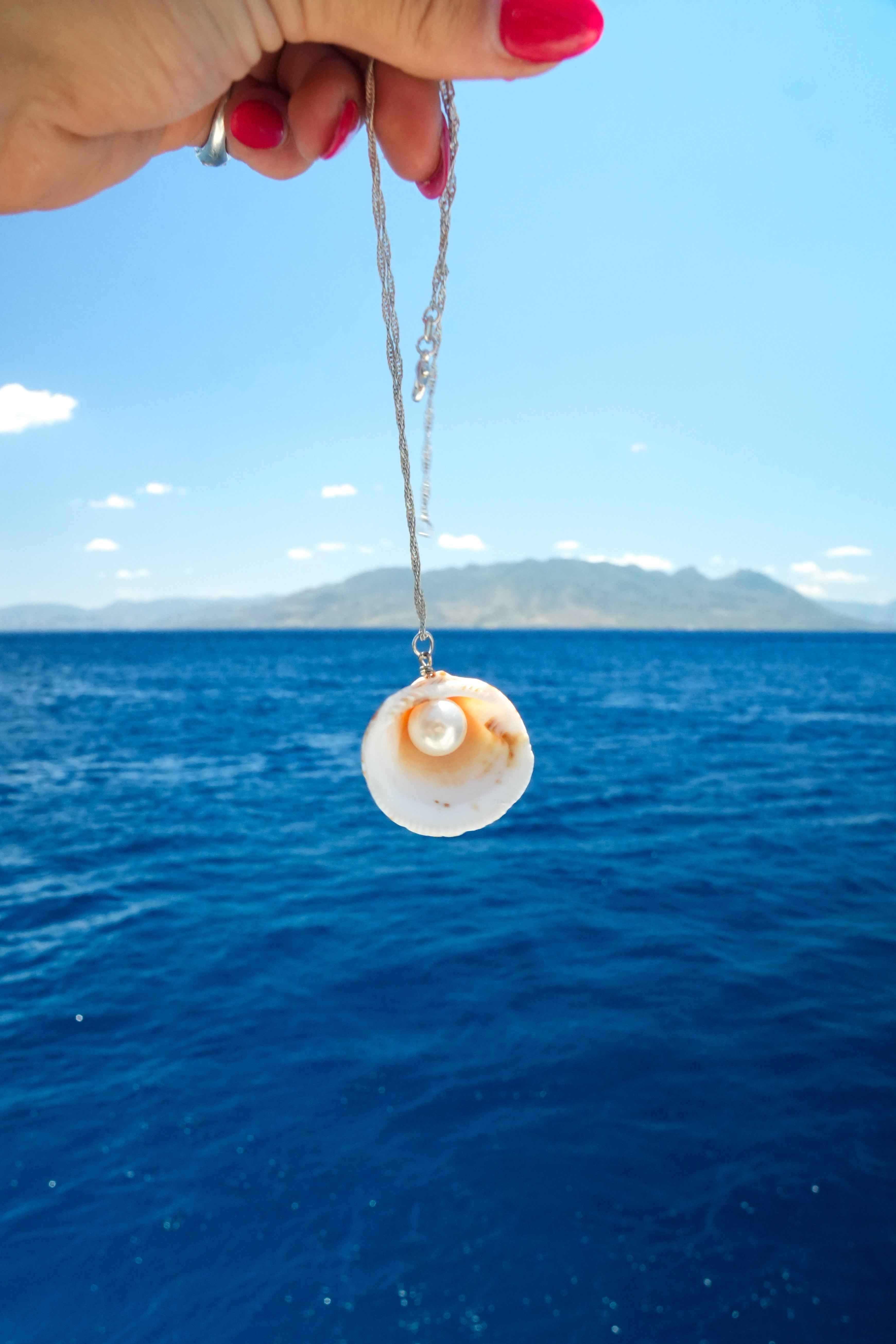 Pearl Shell Necklace