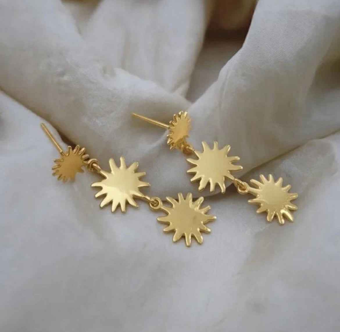 Gold Sun drop earrings