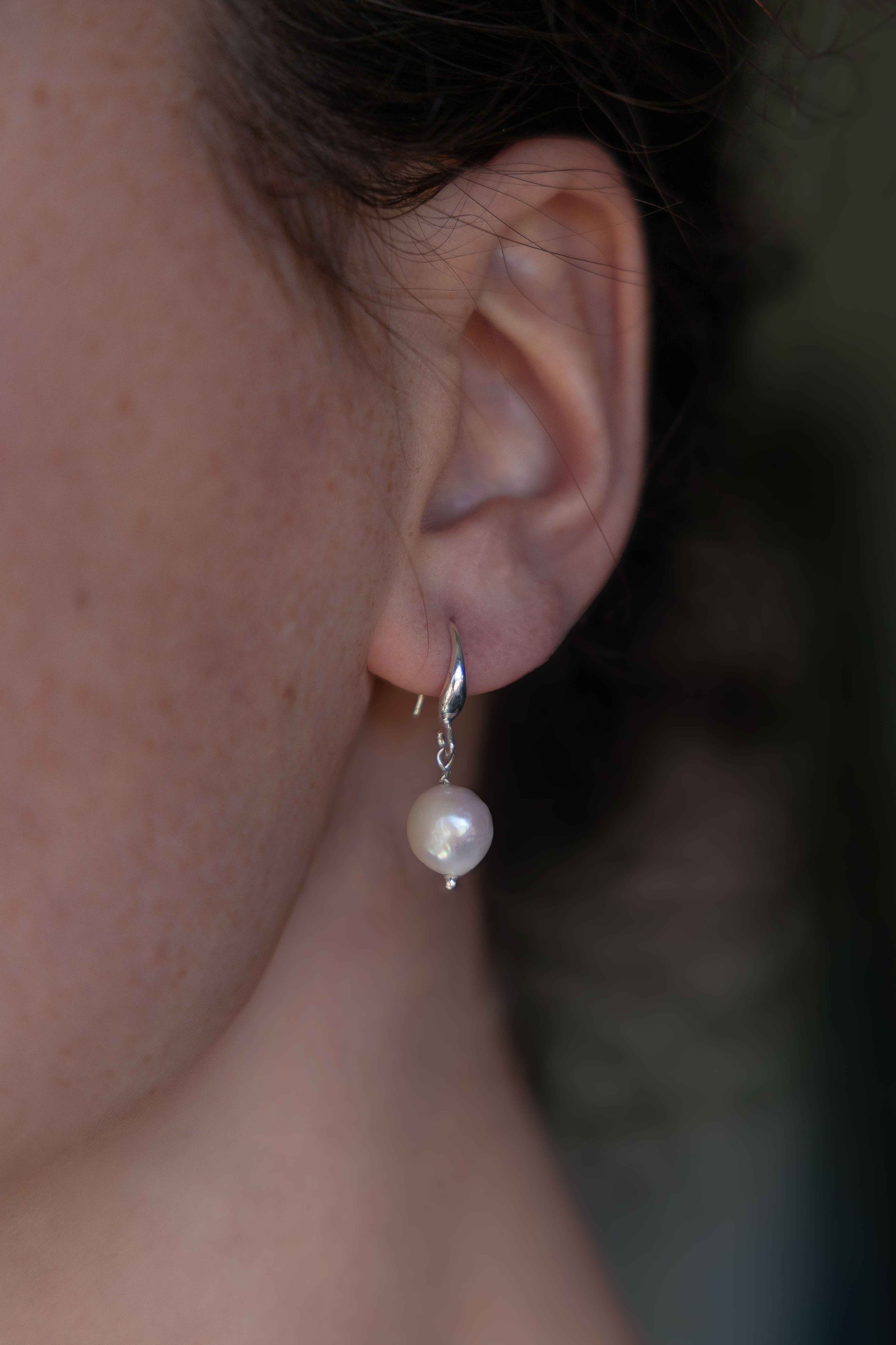 Freshwater Pearl Earring
