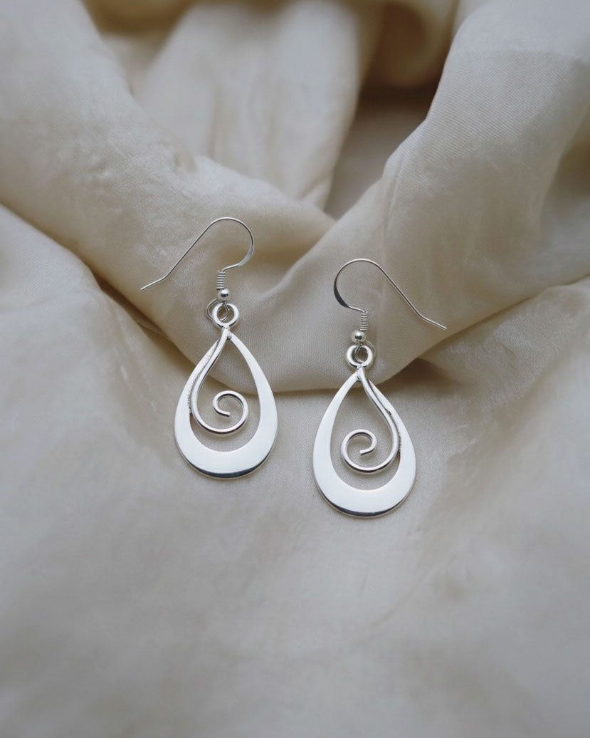 Cove Earrings
