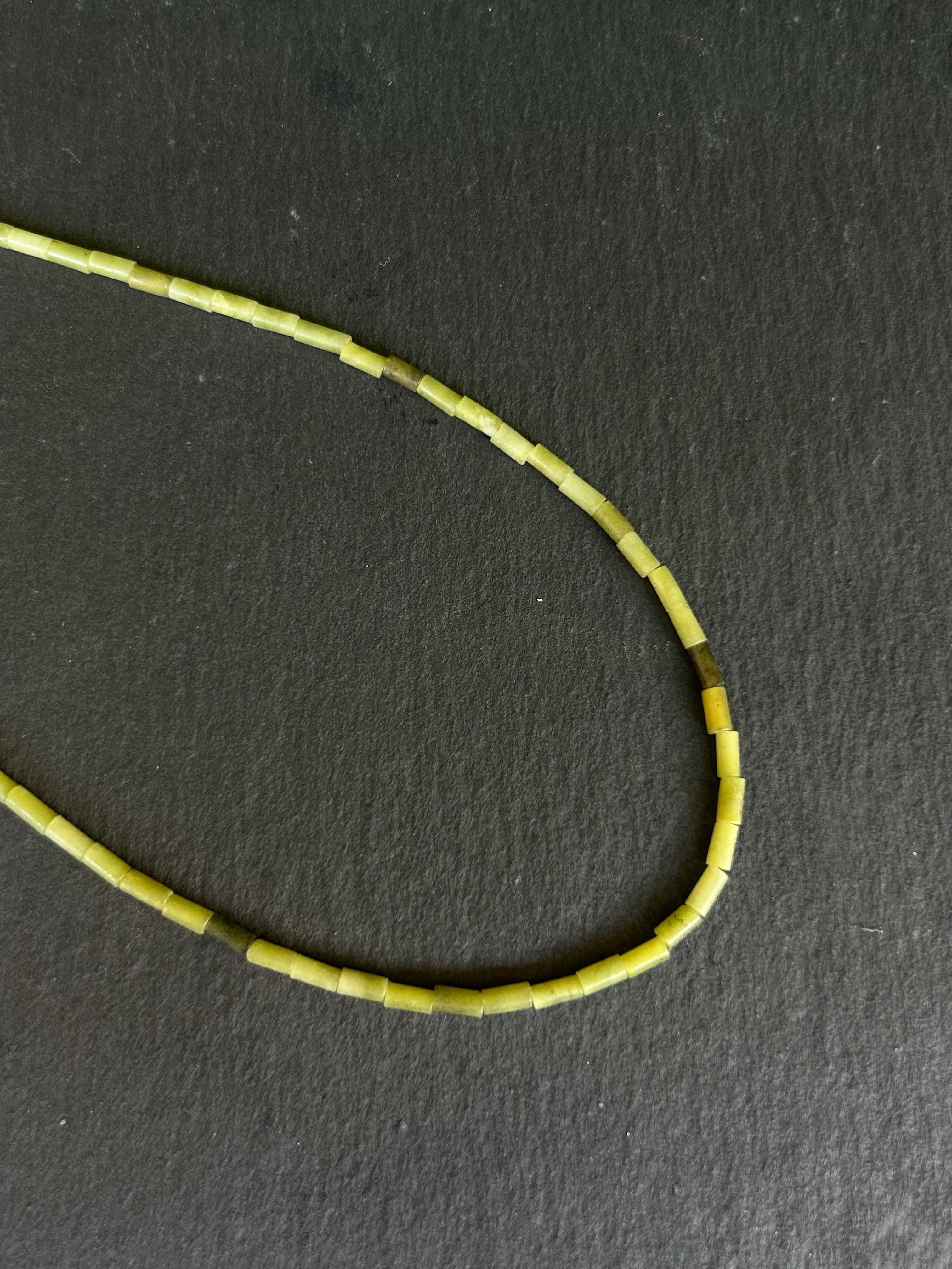 peridot stone necklace