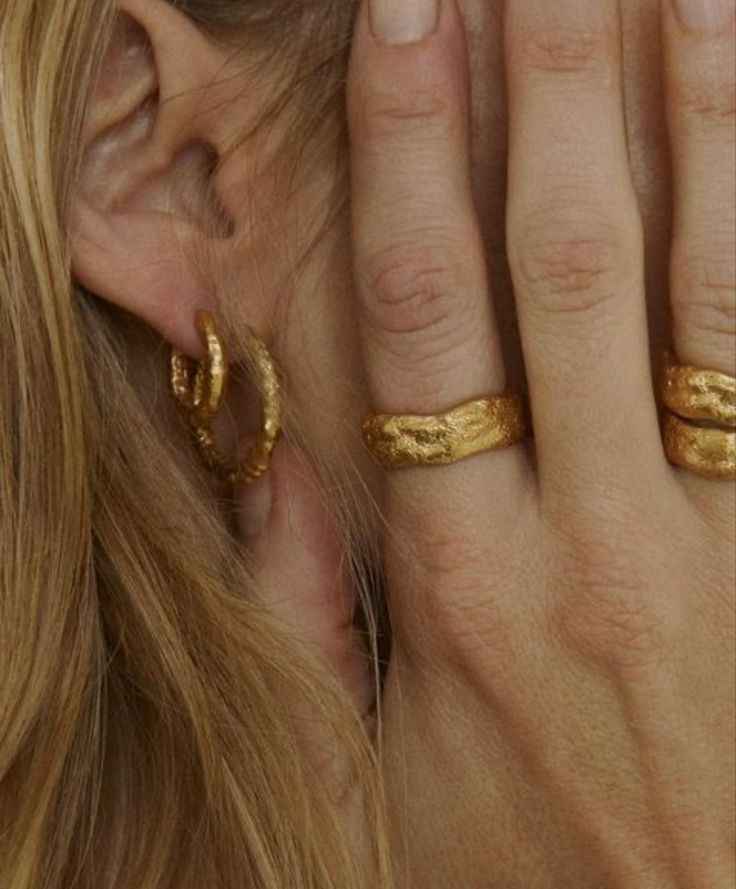 Maeve Ring