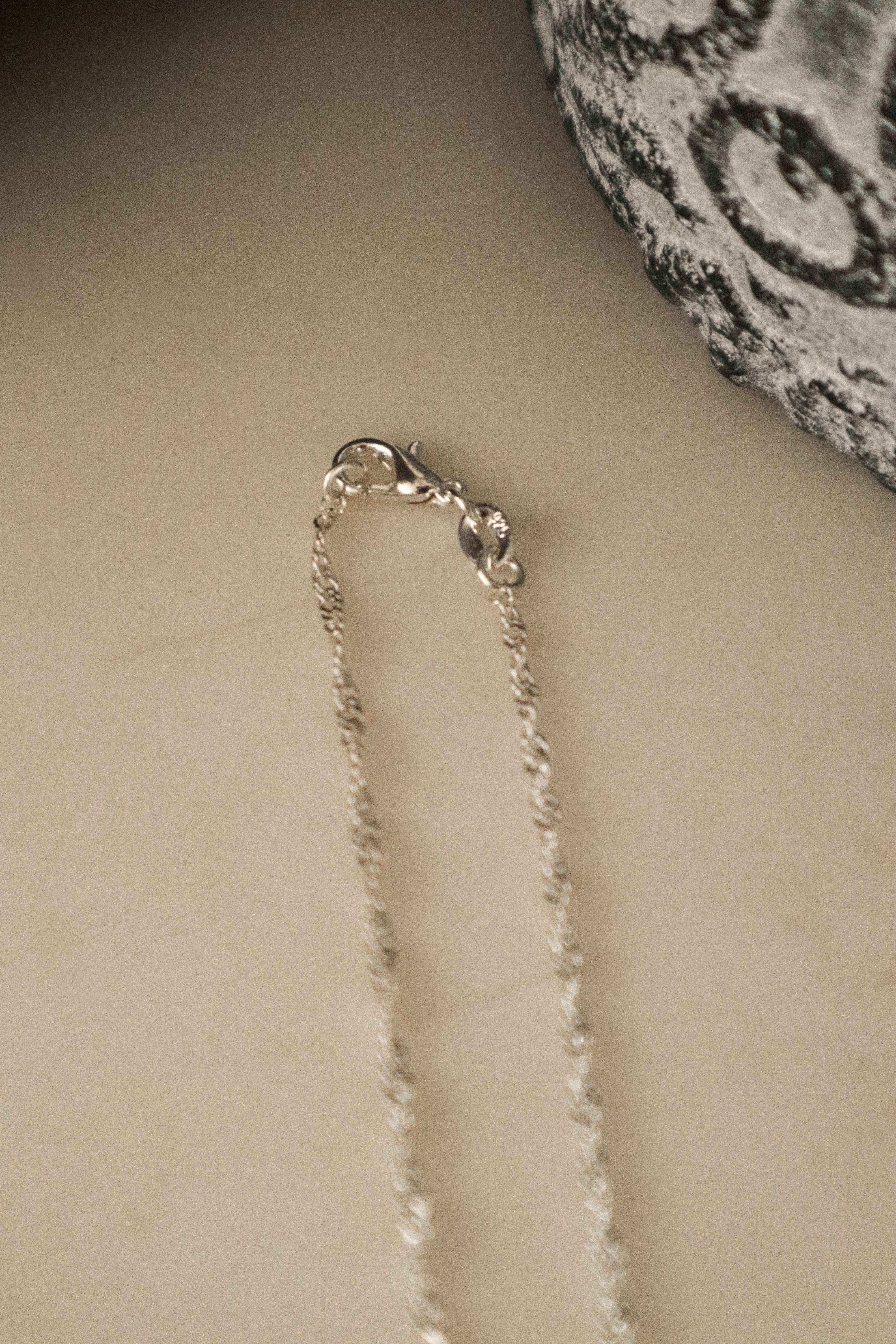 Wave Chain - Elegant and Stylish Accessory for Every Occasion
