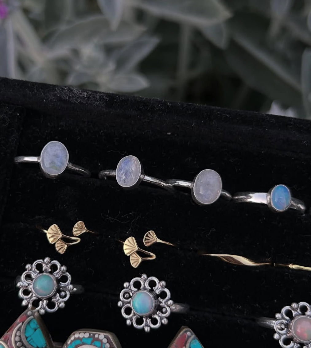 Opal ring