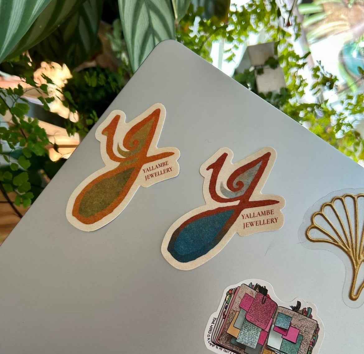 Yallambe sticker