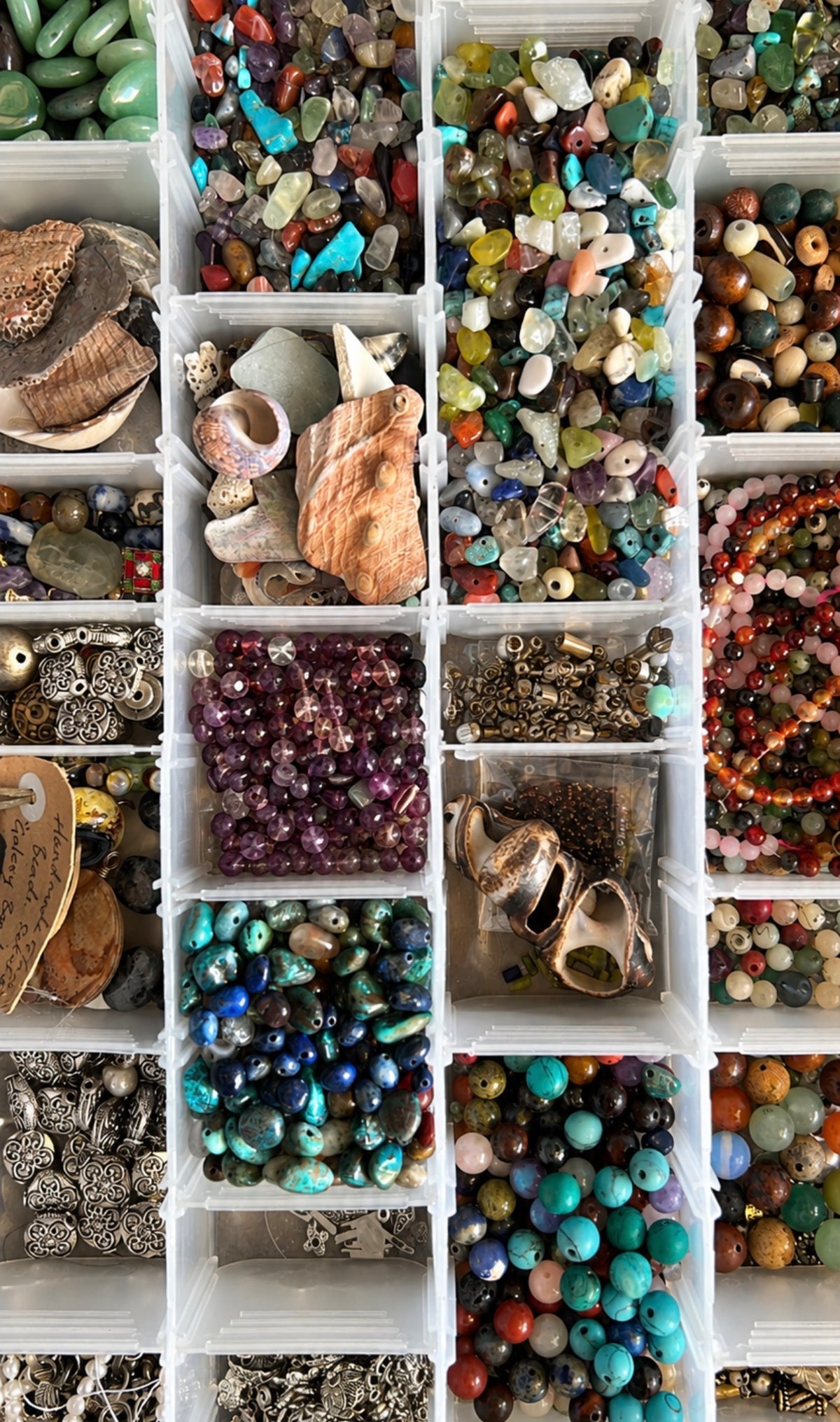 Mixed beads
