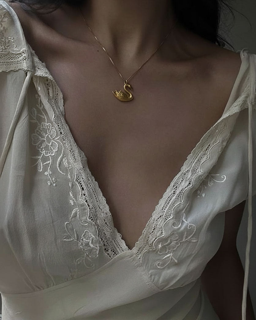 Swan necklace