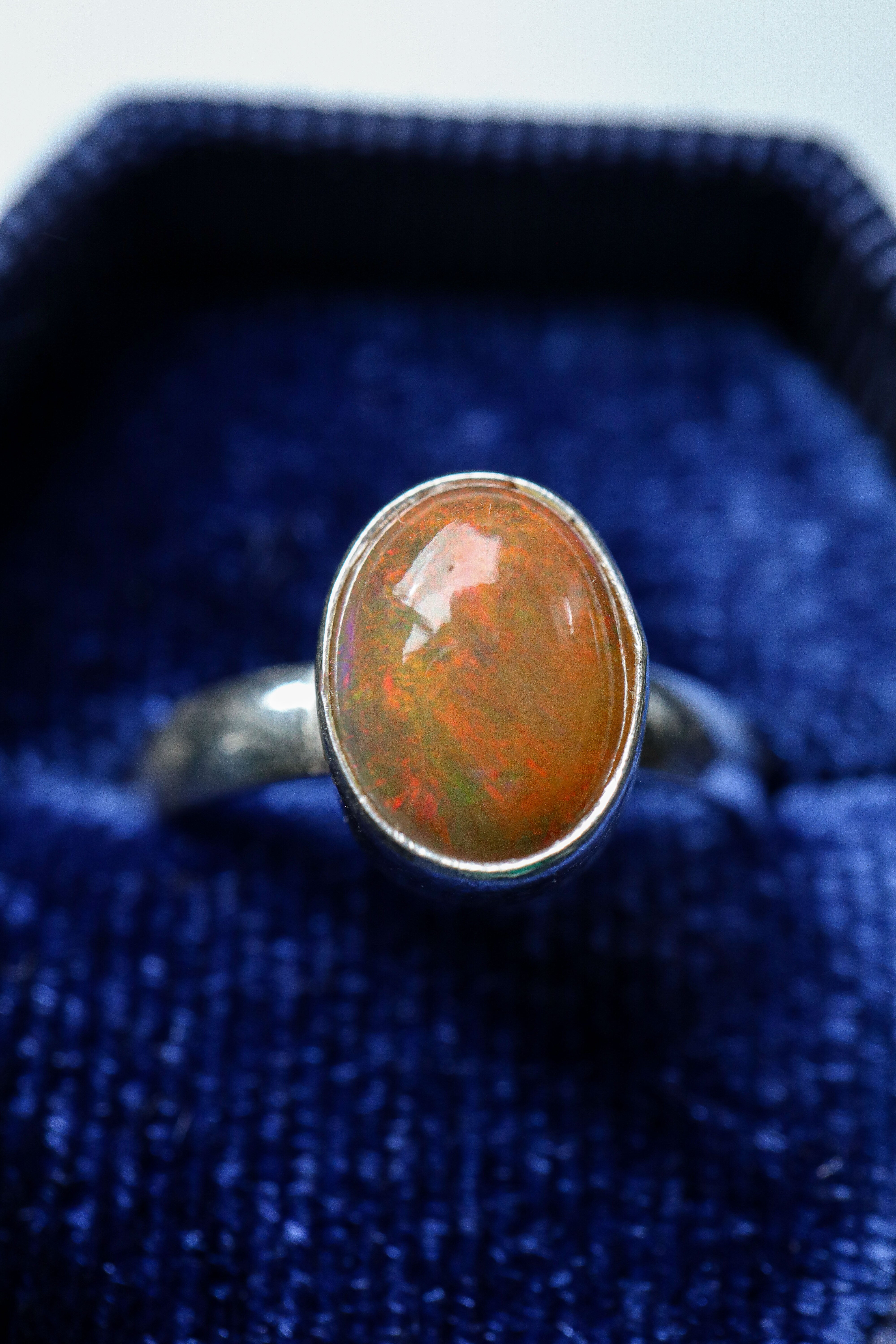 Opal ring 04