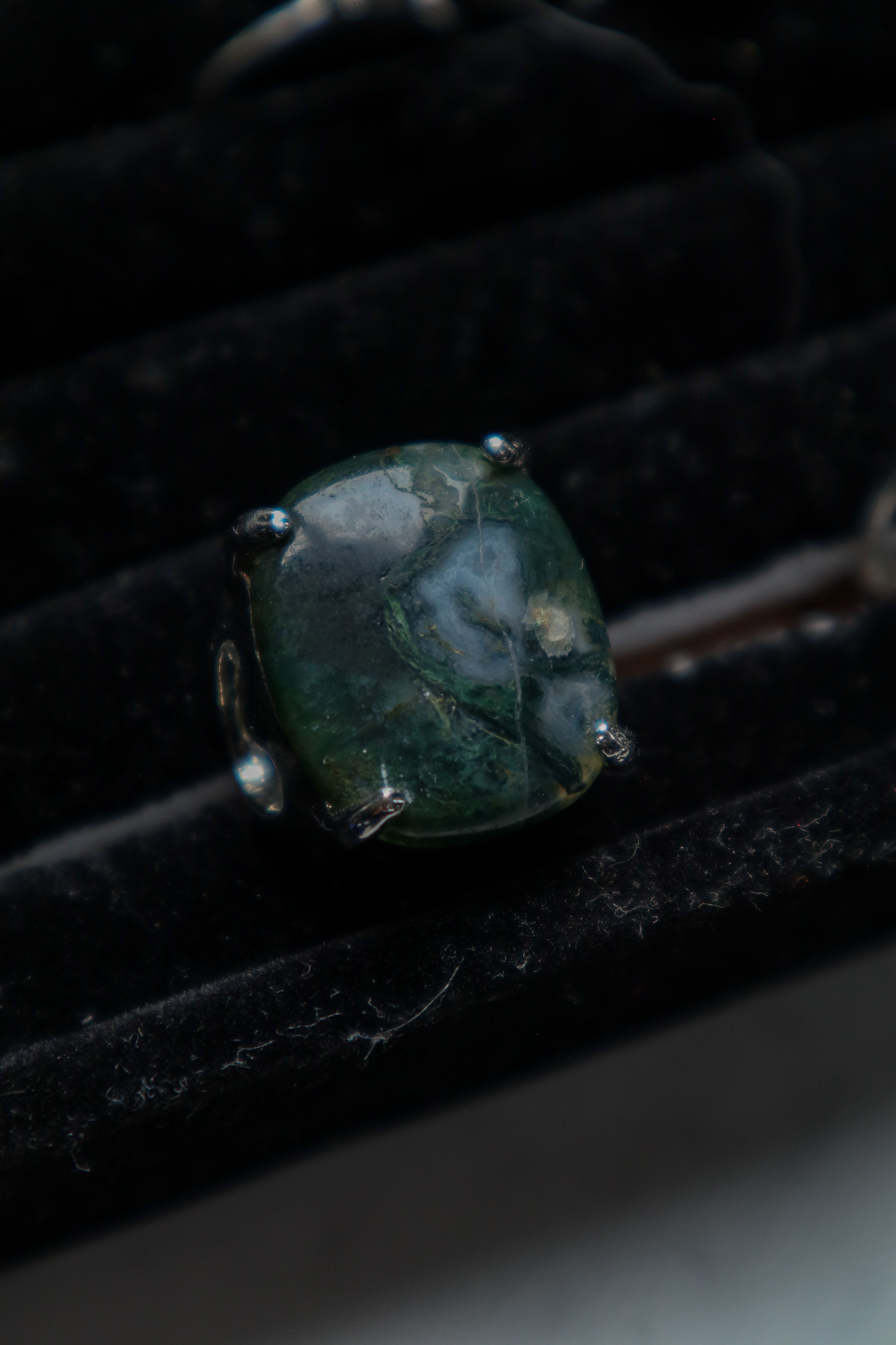 Jade ring 01