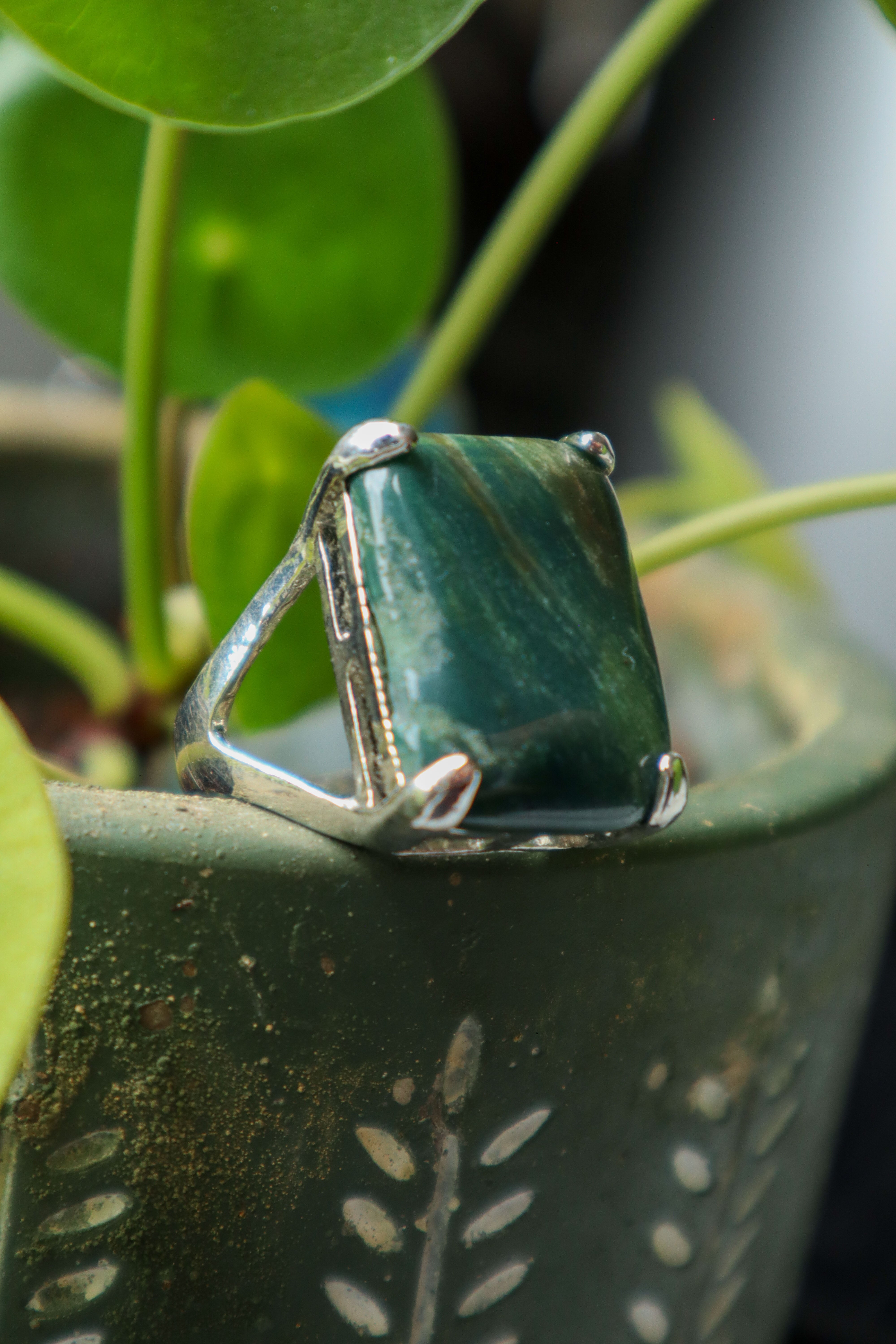 Jade ring 04