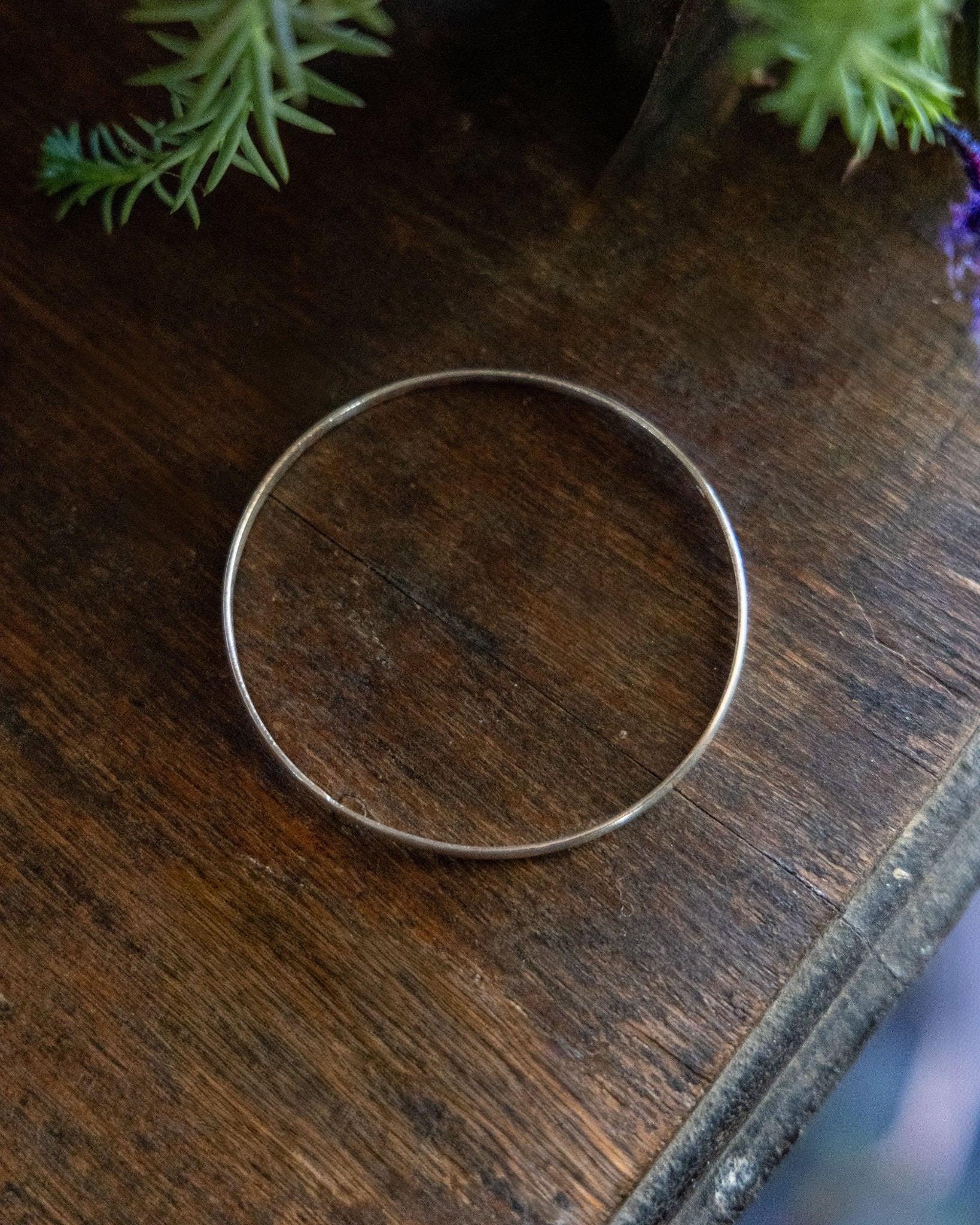 THE BANGLE - Yallambe